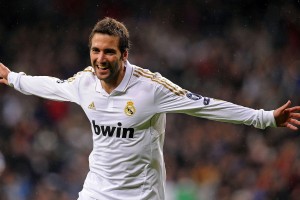 澳客网页版_足球巨星天价转会引爆夏窗 创纪录身价改写足坛历史