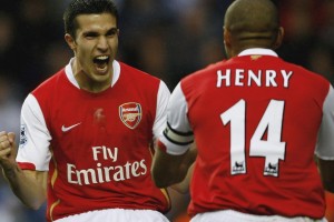 澳客网页版-詹姆斯率队逆转取胜，湖人季后赛前景重现曙光