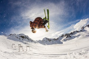 澳客网页版|潘展乐勇夺世锦赛金牌 中国游泳新星闪耀国际赛场