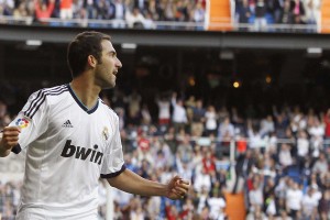 澳客|意甲联赛激战正酣，尤文图斯逆转胜国际米兰，争冠格局再起波澜